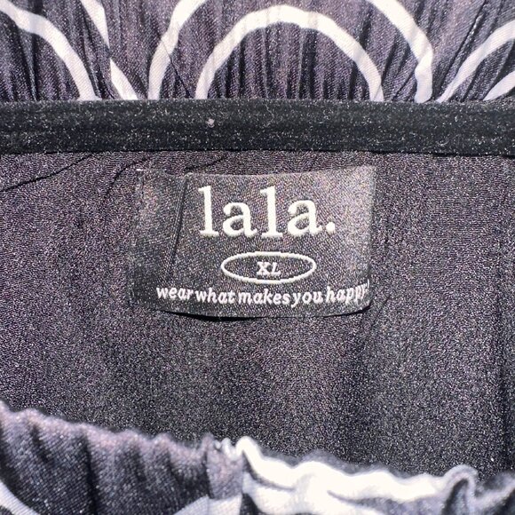 Dressed in Lala - Midi Skirt - Smiley Faces - XL - Picture 3 of 5